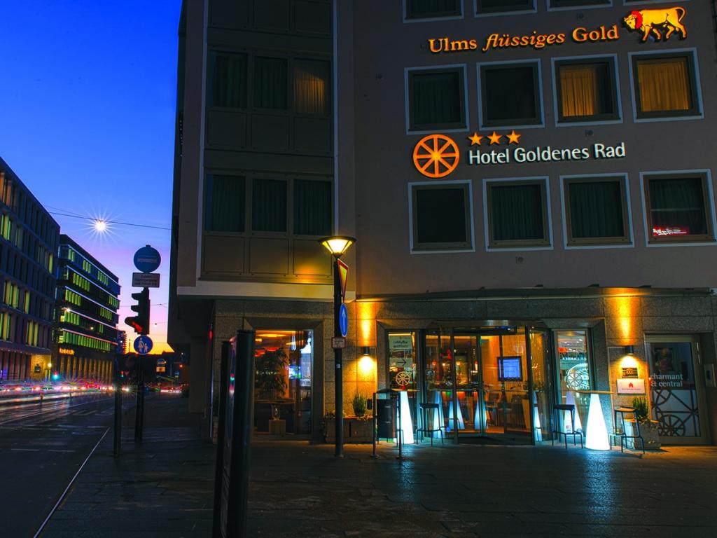 Hotel Goldenes Rad Ulm #1
